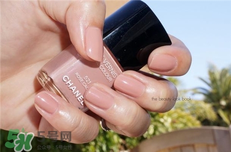 香奈兒指甲油試色 香奈兒指甲油顏色推薦 香奈兒指甲油試色 香奈兒指甲油顏色推薦