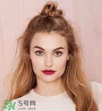半丸子頭適合什么臉型 半扎丸子頭適合什么臉型 半丸子頭適合什么臉型 半扎丸子頭適合什么臉型