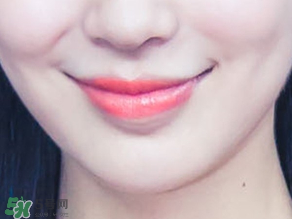 mac魅可2017情人節(jié)貝蒂唇膏多少錢？mac情人節(jié)限量唇膏口紅價(jià)格