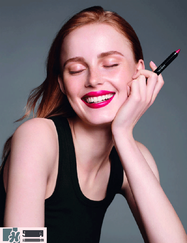 香奈兒2017coco水晶糖光透唇釉色號(hào) 香奈兒水晶糖光透唇釉試色 香奈兒2017coco水晶糖光透唇釉色號(hào) 香奈兒水晶糖光透唇釉試色