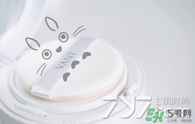 vant氣墊cc黑色和白色哪款好？vant36.5氣墊cc黑色和白色區(qū)別