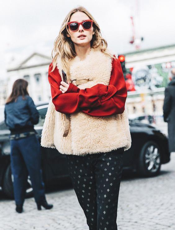 極光紅是什么顏色？極光紅口紅試色