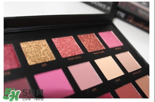 Hudabeauty玫瑰金眼影盤(pán)試色 Huda beauty眼影試色