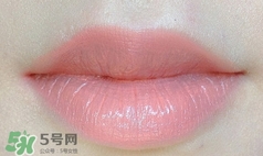 卡唇紋是什么意思？卡唇紋怎么辦？