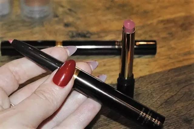 tom ford和迪奧哪個好？tom ford口紅和dior口紅哪個好？