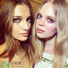 tom ford和charlotte tilbury哪個好？tf口紅和ct口紅哪個好？