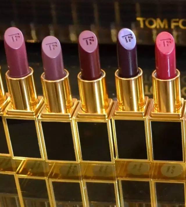 tom ford和迪奧哪個好？tom ford口紅和dior口紅哪個好？