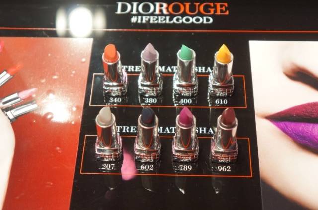 tom ford和迪奧哪個好？tom ford口紅和dior口紅哪個好？