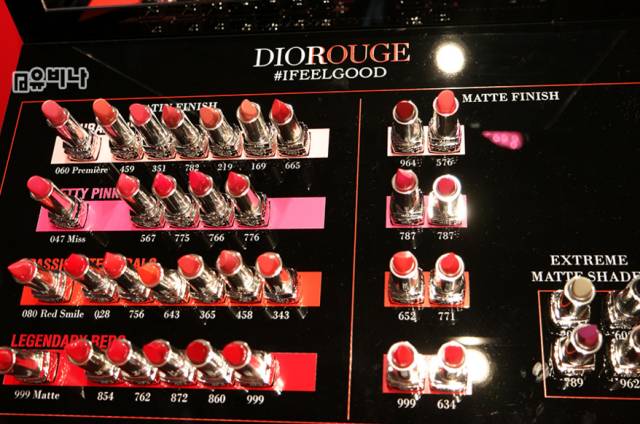 tom ford和迪奧哪個好？tom ford口紅和dior口紅哪個好？