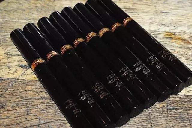 tom ford和迪奧哪個好？tom ford口紅和dior口紅哪個好？