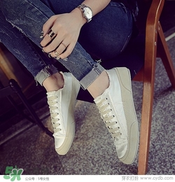 3月份穿什么鞋子？三月份穿什么鞋？