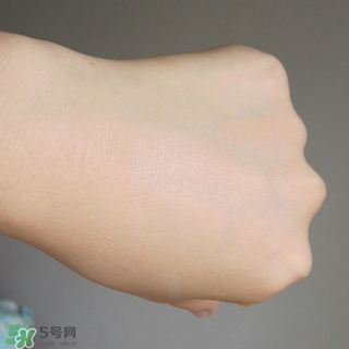 canmake花瓣高光怎么用？canmake花瓣雕刻高光使用方法