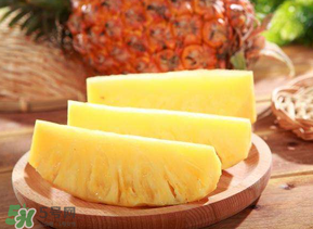 鳳梨吃之前用鹽水泡嗎？鳳梨為什么要用鹽水泡？