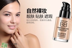 粉底液會(huì)浮粉是怎么回事？粉底液浮粉的原因