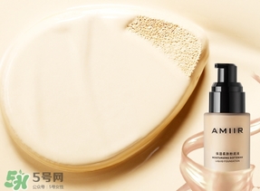 粉底液會(huì)浮粉是怎么回事？粉底液浮粉的原因