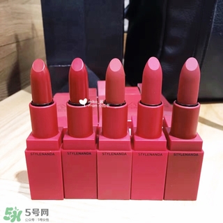 品紅色是什么顏色？品紅色口紅試色