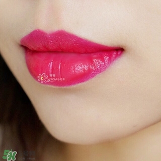 品紅色是什么顏色？品紅色口紅試色