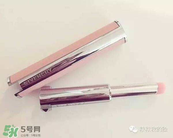 紀(jì)梵希小羊皮和禁忌之吻哪個(gè)好？紀(jì)梵希小羊皮和禁忌之吻對比