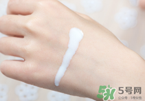 安耐曬金瓶是水狀的嗎 安耐曬金瓶是物理防曬還是化學防曬