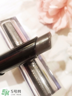 紀(jì)梵希小羊皮和ysl哪個好？紀(jì)梵希小羊皮和ysl口紅對比