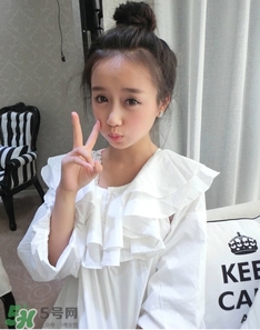 丸子頭蓬松扎法分解圖 丸子頭怎么扎出蓬松感 丸子頭蓬松扎法分解圖 丸子頭怎么扎出蓬松感