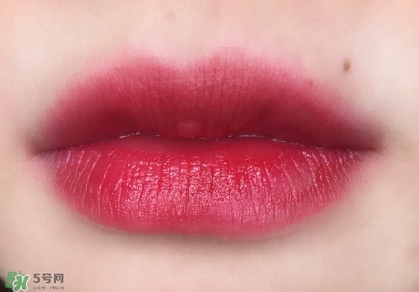 紀梵希小羊皮有小樣嗎？紀梵希小羊皮有中樣嗎？