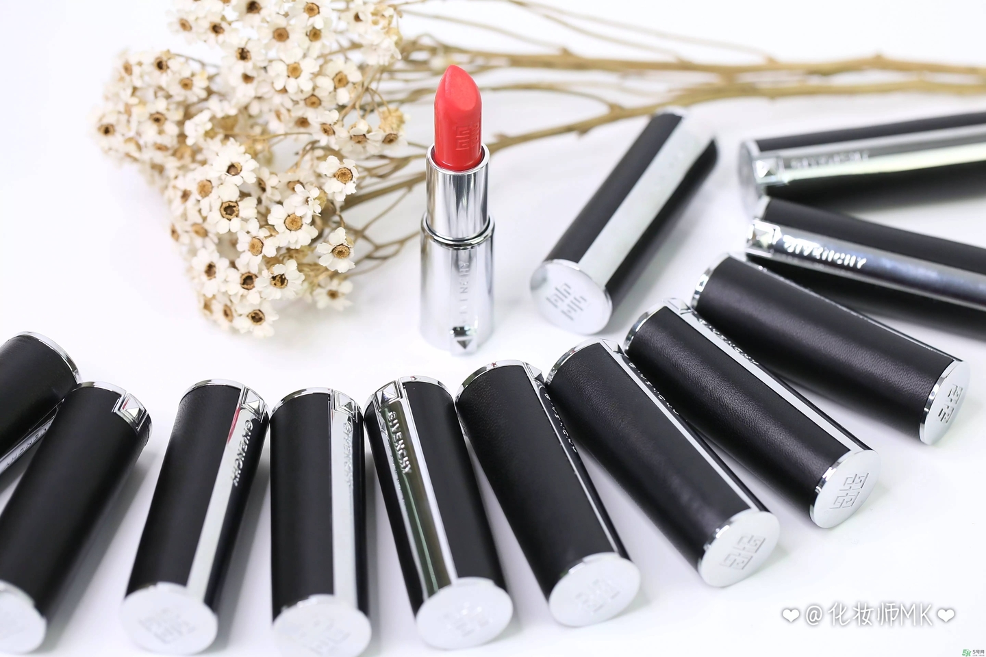 紀(jì)梵希小羊皮是真皮嗎？紀(jì)梵希小羊皮是羊皮嗎？