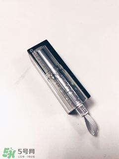 紀梵希小羊皮口紅怎么打開？紀梵希小羊皮怎么換芯？