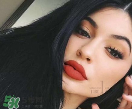 磚紅色和豆沙色的區(qū)別 磚紅色和豆沙色哪個(gè)好看？