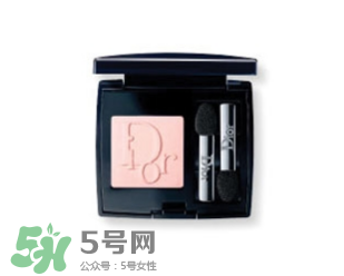 迪奧眼影哪個(gè)色號(hào)比較好 dior眼影色號(hào)試色 迪奧眼影哪個(gè)色號(hào)比較好 dior眼影色號(hào)試色