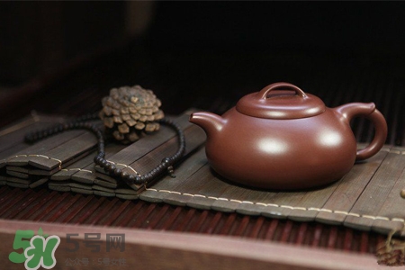 紫砂壺如何保養(yǎng)？正確的紫砂壺保養(yǎng)方法