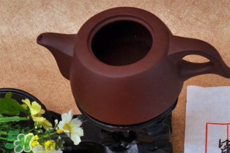 剛買的紫砂壺怎么清洗？新買的紫砂壺怎么清洗？