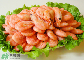 蝦冰凍發(fā)黑能吃嗎？蝦冰太久變黑了還能吃嗎？