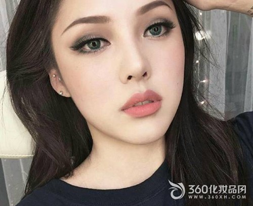 干玫瑰色適合什么膚色？干玫瑰色口紅適合黃皮嗎？