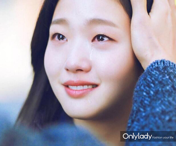 干玫瑰色適合什么膚色？干玫瑰色口紅適合黃皮嗎？