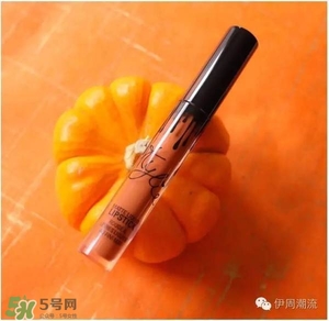 豆沙色和南瓜色的區(qū)別 豆沙色和南瓜色哪個好看？