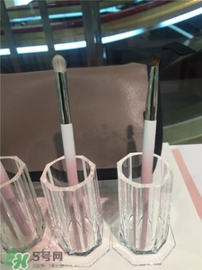 白鳳堂櫻花限定套刷多少錢?白鳳堂櫻花限定套刷怎么樣? 白鳳堂櫻花限定套刷多少錢?白鳳堂櫻花限定套刷怎么樣?