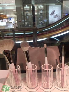 白鳳堂櫻花限定套刷多少錢?白鳳堂櫻花限定套刷怎么樣? 白鳳堂櫻花限定套刷多少錢?白鳳堂櫻花限定套刷怎么樣?