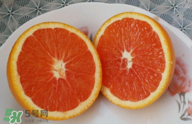 橙子里有紅絲能吃嗎？橙子里有紅絲的是什么？