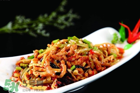 魚香肉絲用什么肉？魚香肉絲可以用雞肉嗎？