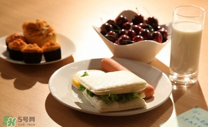 上班族早餐吃什么又快又好？上班族早餐攻略