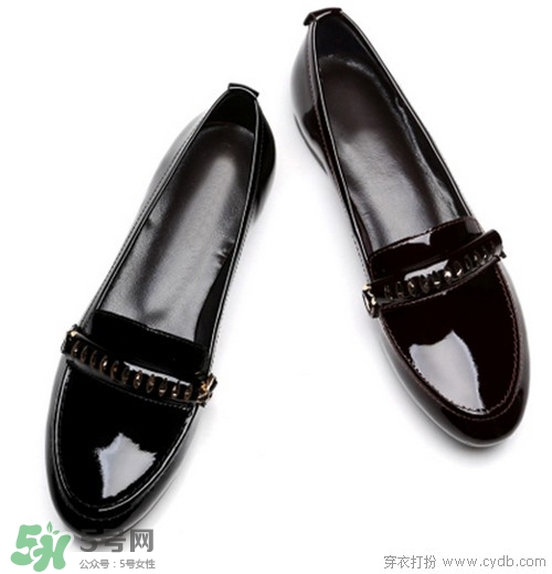 4月份穿什么鞋子？四月份鞋子搭配