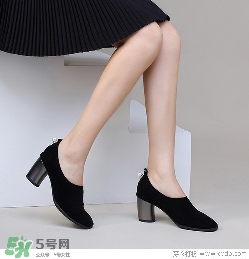 4月份穿什么鞋子？四月份鞋子搭配