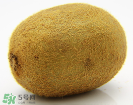 獼猴桃中間白色的能吃嗎？獼猴桃中間的白心可以吃嗎？