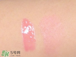 ysl唇油怎么用？ysl唇油使用方法