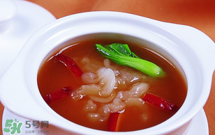 為什么煮紅棗會(huì)有白沫？紅棗煮出來(lái)上面一層白沬是什么？