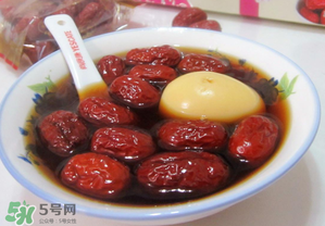 為什么煮紅棗會(huì)有白沫？紅棗煮出來(lái)上面一層白沬是什么？