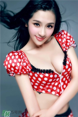 假體墊下巴多久恢復(fù)自然？假體墊下巴多久消腫？