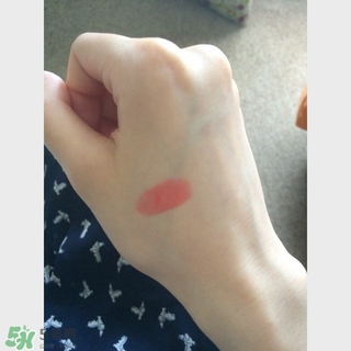 珊瑚橘口紅哪個牌子好？珊瑚橘色口紅推薦