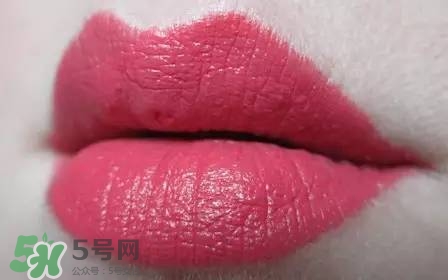 珊瑚紅口紅是什么顏色？珊瑚紅口紅試色